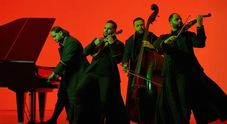 Müzik grubu Janoska Ensemble, Bodrum Kalesi'nde sahne alacak
