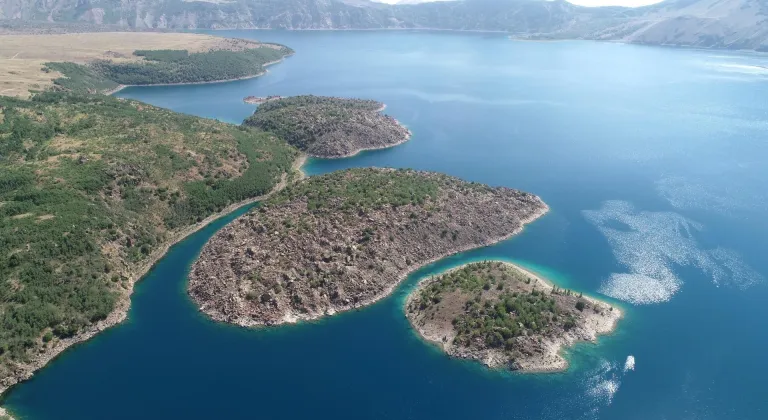 Nemrut Kalderası'nın milli park ilan edilmesi Bitlis'te sevinçle karşılandı
