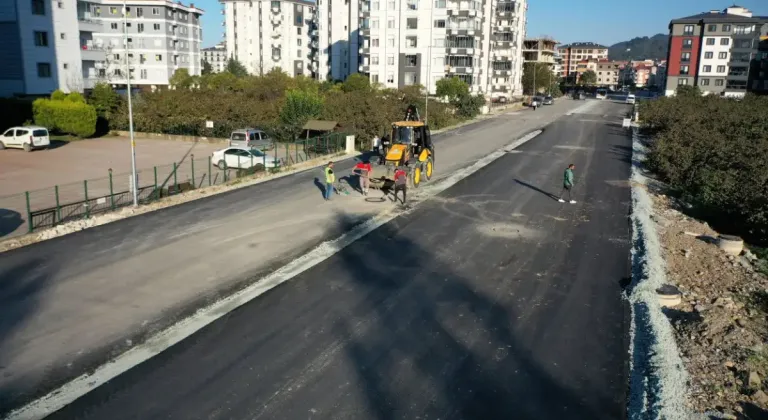 Ordu Büyükşehirden Cumhuriyet’e sıcak asfalt