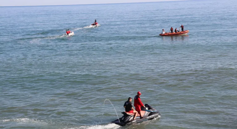 Ordu'da denizde kaybolan kişiyi arama çalışmaları devam ediyor