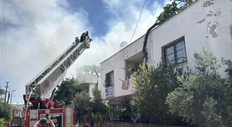 Osmaniye'de yangın çıkan kümesteki güvercinlerini kurtarmak isteyen kişi yaralandı