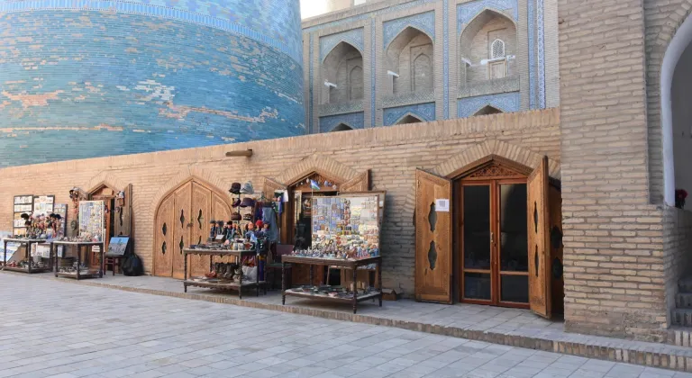 Özbekistan'ın zamanda yolculuğa çıkaran geçmişin ilim merkezi şehirleri: Buhara ve Hive