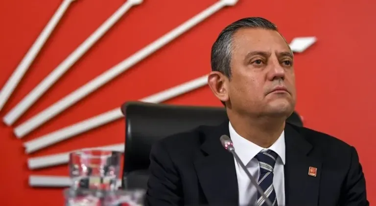 Özgür Özel saldırıya uğradı!