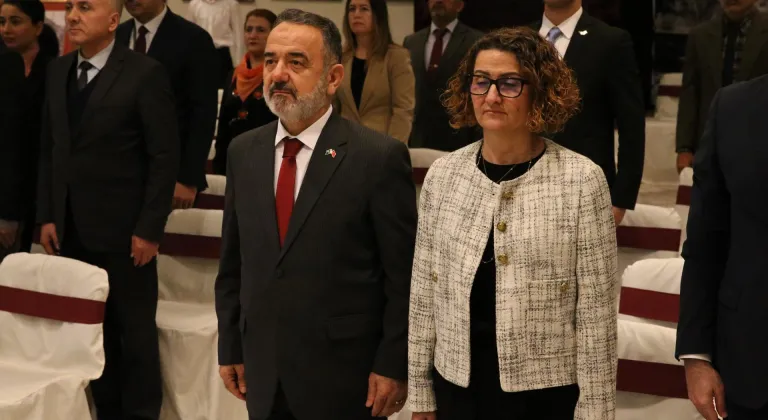 Pakistan'da 18 Mart Şehitleri Anma Günü ve İstiklal Marşı'nın kabulünün yıl dönümü için tören yapıldı