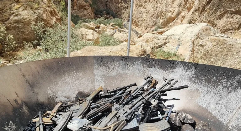 PKK Türkiye’den tamamen çekiliyor: Terörsüz Türkiye sürecinde yeni aşama