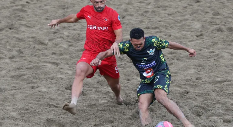 Plaj Futbolu Dünya Kulüpler Şampiyonası, Alanya'da devam ediyor