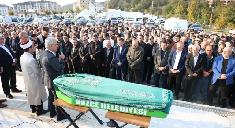 Prof. Dr.  Ayhan Şamandar son yolculuğuna uğurlandı