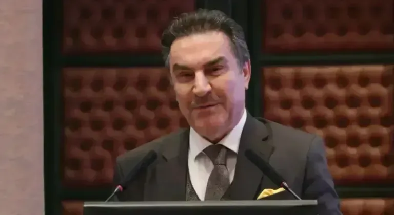 Prof. Dr. Zakir Avşar: ''Güneş ve Rüzgâr Enerjisinde Türkiye’nin Yeni Eşiği''