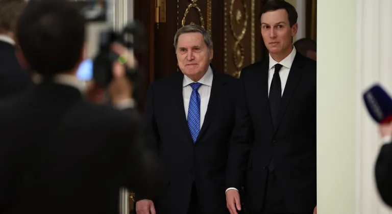 Putin'in ABD'li heyetle "Ukrayna" konulu görüşmesi Moskova'da başladı