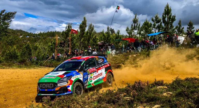 Ralli sporcuları Ali Türkkan-Oytun Albayrak Portekiz'de birinci oldu