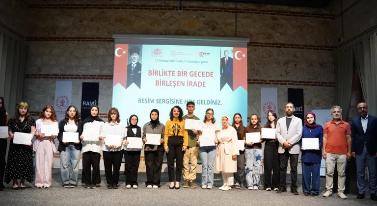 Rami Kütüphanesi'nde 15 Temmuz temalı resim sergisi açıldı