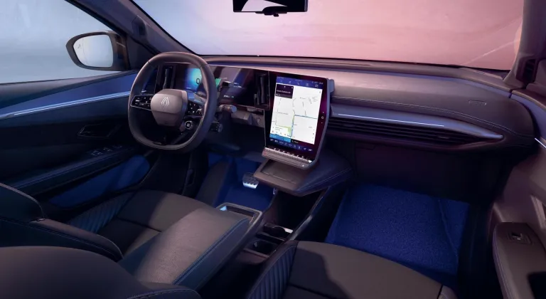 Renault Scenic E-Tech Elektrikli Türkiye'de satışa sunuldu