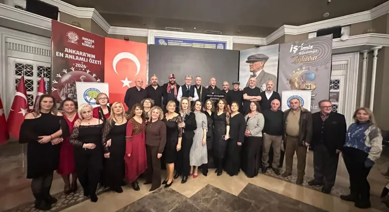 RİKAD’ın “2025 Biterken… Olaylar & Türküler” konseri Ankara’da büyük ilgi gördü