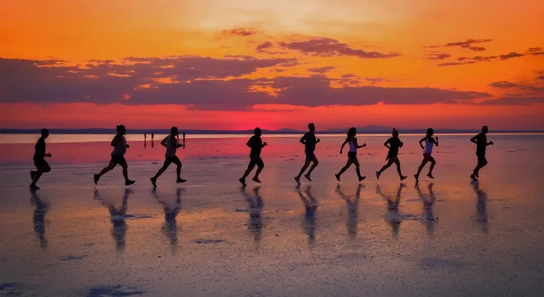 Runfire Salt Lake Ultra Trail, 21 Ağustos'ta Tuz Gölü'nde başlayacak