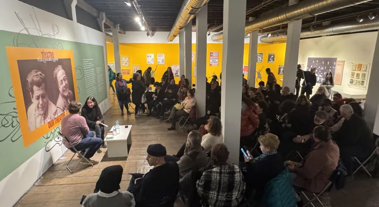 Saitali Köknar, annesi Suna Pekuysal ile babası Ergun Köknar'ı anlattı