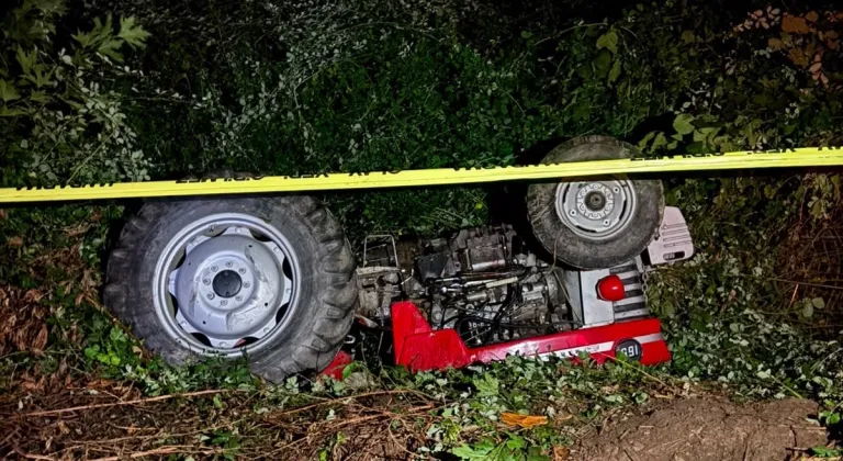 Sakarya’da devrilen traktörün altında kalan yaşlı adam öldü