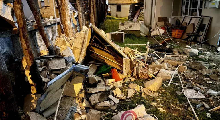 Sakarya'da özel kız öğrenci yurdunda meydana gelen patlama hasara yol açtı