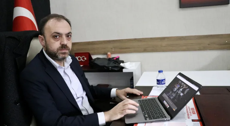 Sakaryaspor Kulüp Başkanı Zengin, AA'nın "Yılın Kareleri" oylamasına katıldı