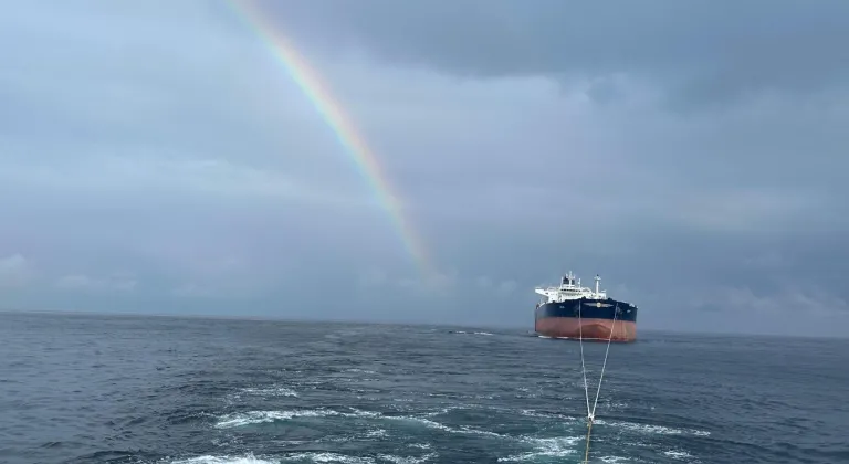 Saldırıya uğrayan "VIRAT" isimli gemi İstanbul açıklarına ulaştı