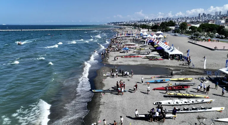 Samsun'da başlayan Deniz Küreği Türkiye Şampiyonası rüzgar nedeniyle ertelendi
