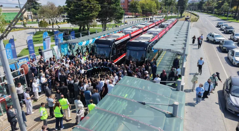 Samsun'da iki yeni tramvay hizmete alındı