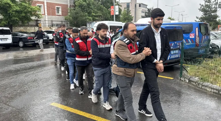 Şanlıurfa merkezli sahte sağlık raporu operasyonunda 38 zanlı tutuklandı