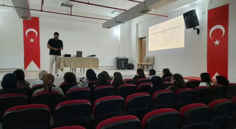 Sarıkamış'ta üniversite öğrencilerine dostluk atölyesi