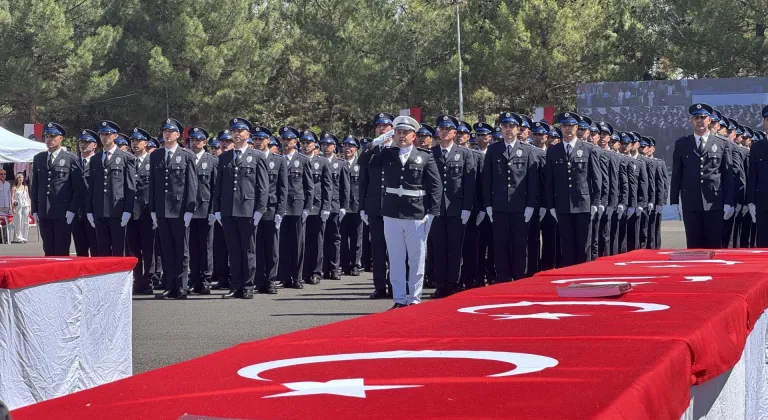 Şehit Ali Gaffar Okkan Polis Meslek Eğitim Merkezi'nde mezuniyet töreni yapıldı