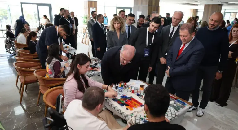 Serebral palsili gençler Çanakkale'deki pilot kamp buluşmasında moral buldu