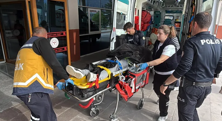 Seydişehir'de bir kişi bıçaklandı