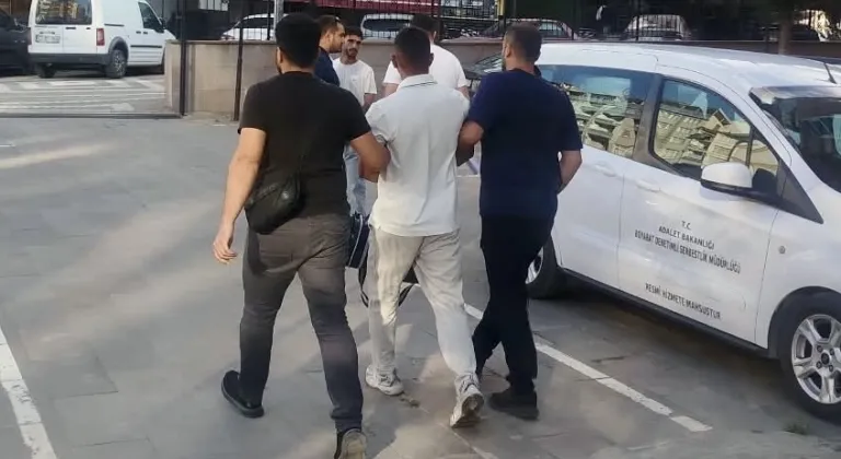 Sinop'ta uyuşturucu operasyonunda yakalanan 2 kişi tutuklandı