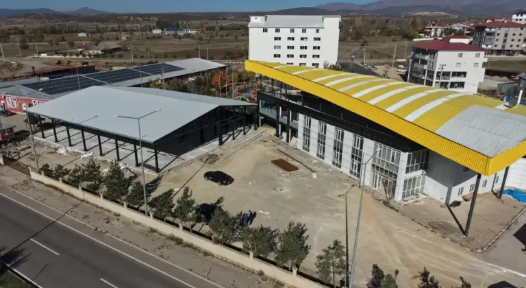 Şiran Belediyesi 149 yıllık tarihinde ilk kapalı garajına kavuşuyor