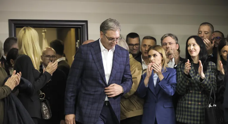 Sırbistan'da başbakan adayı Vucic, erken genel seçimi kaybettiklerini söyledi