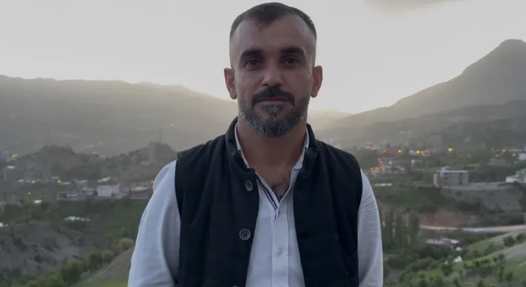 Şırnak'ta kartalın domuz yavrusu avını görüntüleyen genç o anı anlattı