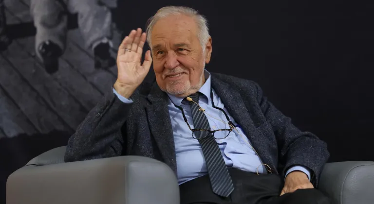 Tarihçi ve yazar Prof. Dr. İlber Ortaylı hayatını kaybetti