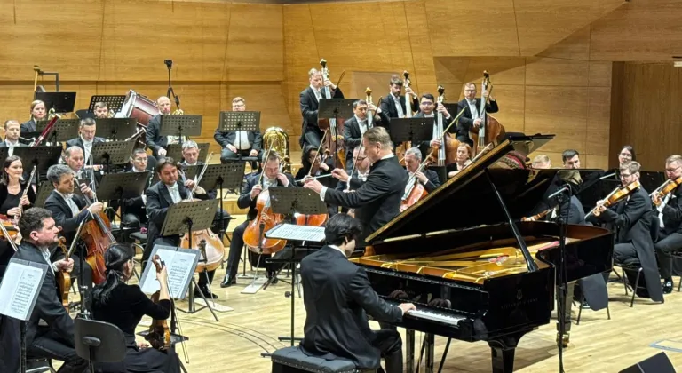 Tataristan Ulusal Senfoni Orkestrası, "Nasreddin Hoca" eserini seslendirdi