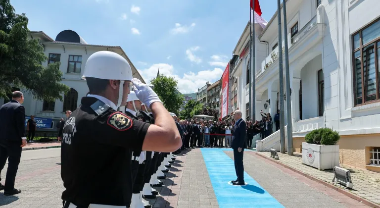 TBMM Başkanı Kurtulmuş, Bursa'da çeşitli ziyaretlerde bulundu