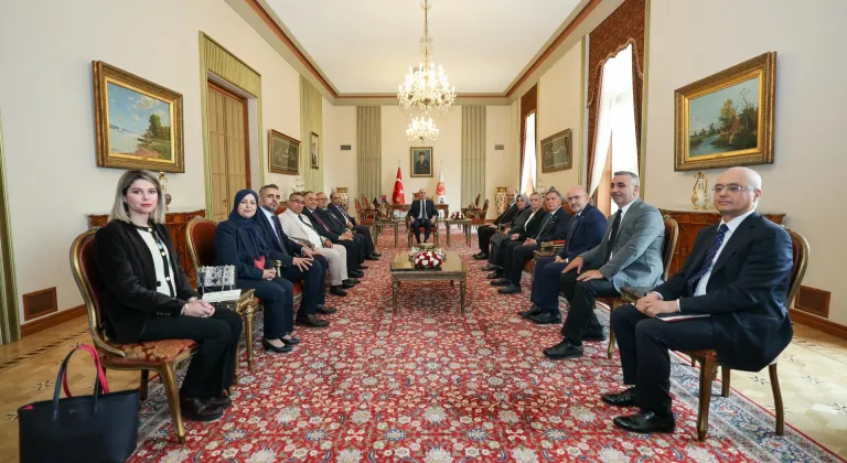 TBMM Başkanı Kurtulmuş, Cezayir Meclisi heyetini kabul etti