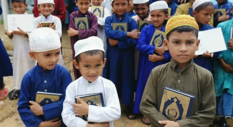 TDV, 19 ülkede kurban emanetleriyle Kur'an-ı Kerim ulaştıracak