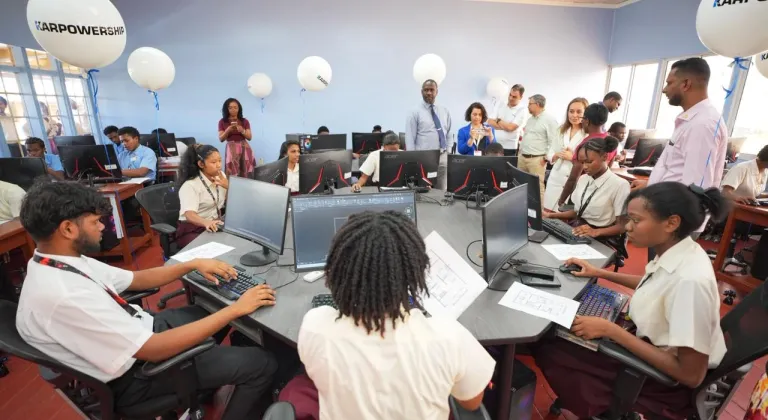 Tek Dünya Karadeniz Vakfı'ndan Guyana'da eğitime destek