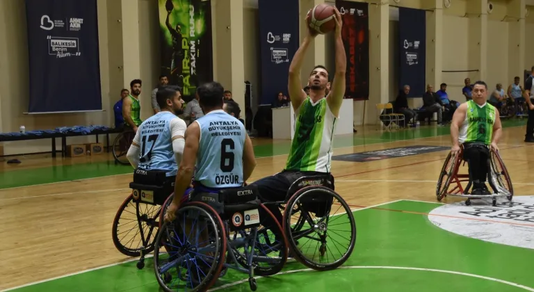 Tekerlekli Sandalye Basketbol Süper Ligi