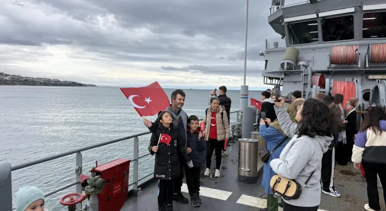Tekirdağ'da arama kurtarma gemisi "TCG Işın" ziyarete açıldı