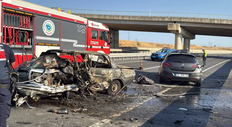 Tekirdağ'da iki otomobilin çarpıştığı kazada 1 kişi öldü, 2 kişi yaralandı