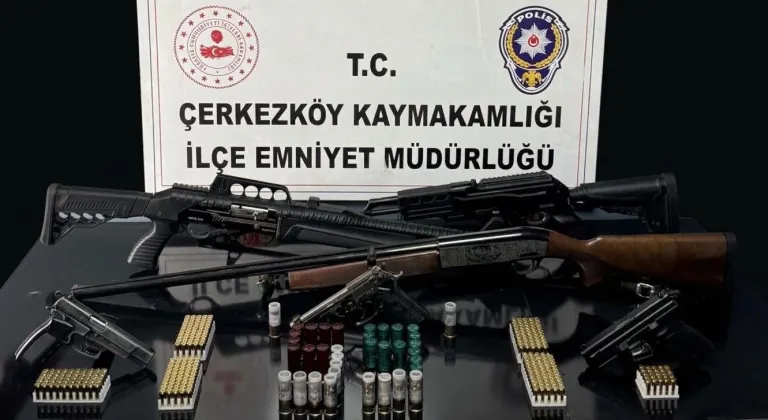 Tekirdağ'da ruhsatsız silah operasyonunda 10 zanlı gözaltına alındı