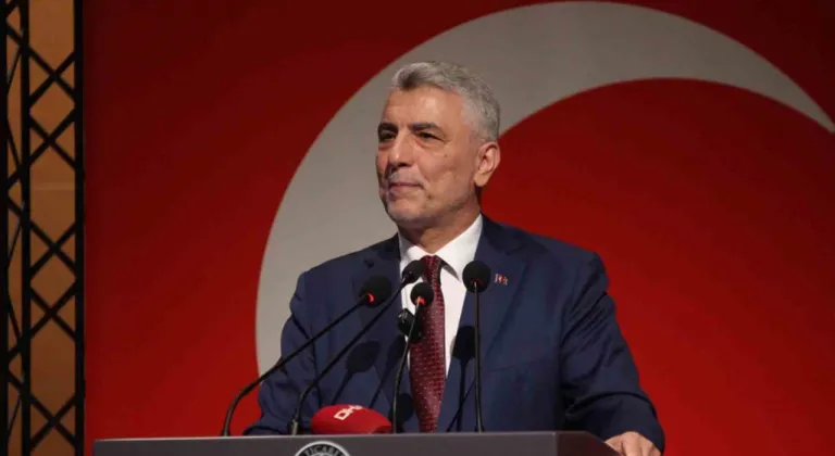 Ticaret Bakanı Bolat: 3 Ayrı İhracat Rekoru Kırıldı! Detaylar...