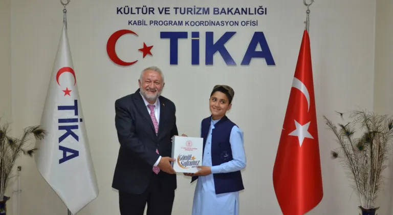 TİKA, 23 Nisan'da Afganistanlı öğrencileri Kabil ofisinde ağırladı