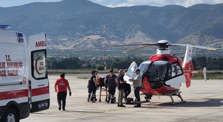 Tokat'ta ambulans helikopter 78 yaşındaki kadın için havalandı