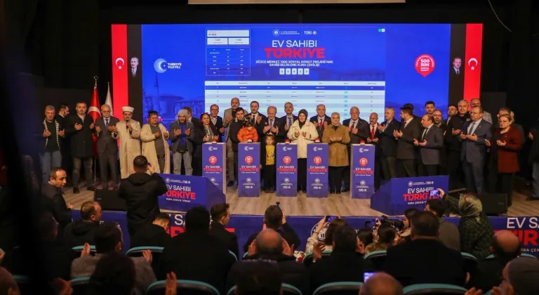 TOKİ'nin kura çekim heyecanı 