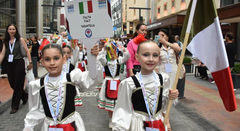 Trabzon'da 4. Uluslararası Horon ve Müzik Festivali başladı