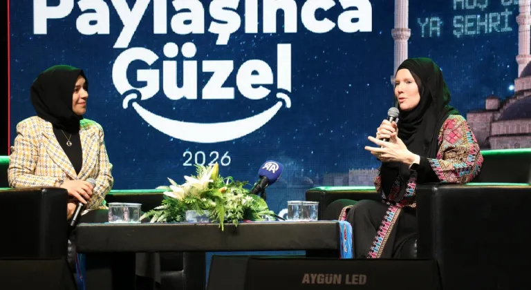 Trabzon'da "İslam Yolculuğum" söyleşisinin konuğu yazar Jenny Molendyk oldu